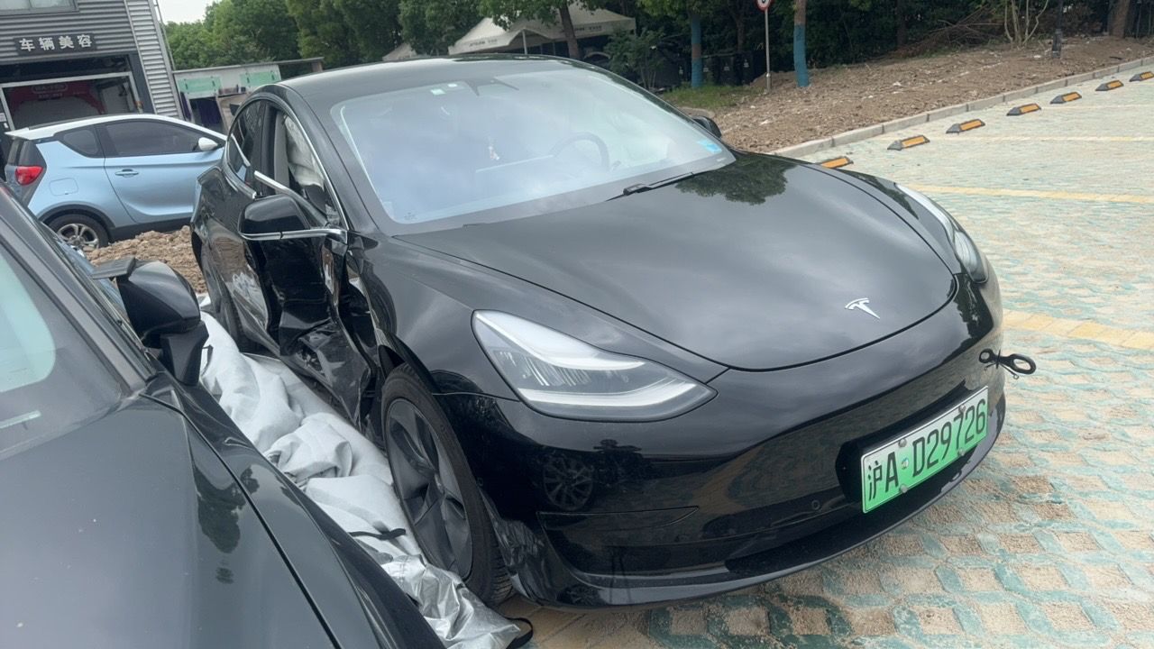 沪AD29726特斯拉中国